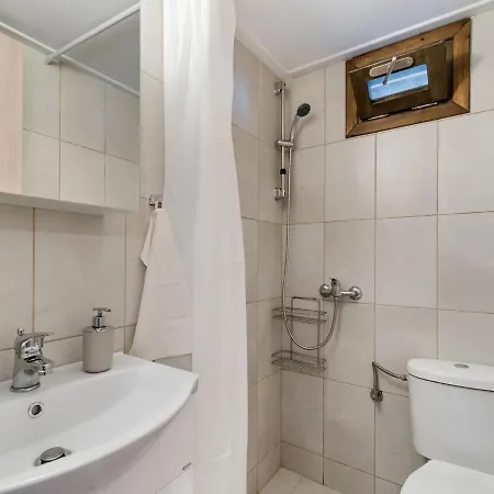 Apartment In Agios Nikolaos Near Beach